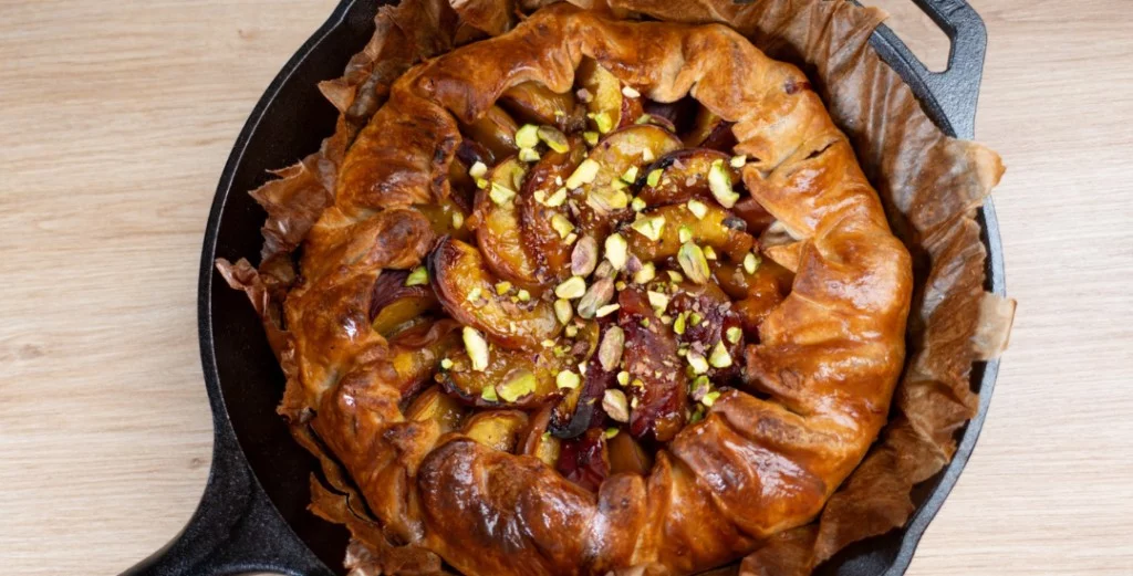 Tarte au duo pêche pistache 