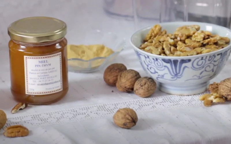 Recette de lait végétal maison aux noix de Grenoble